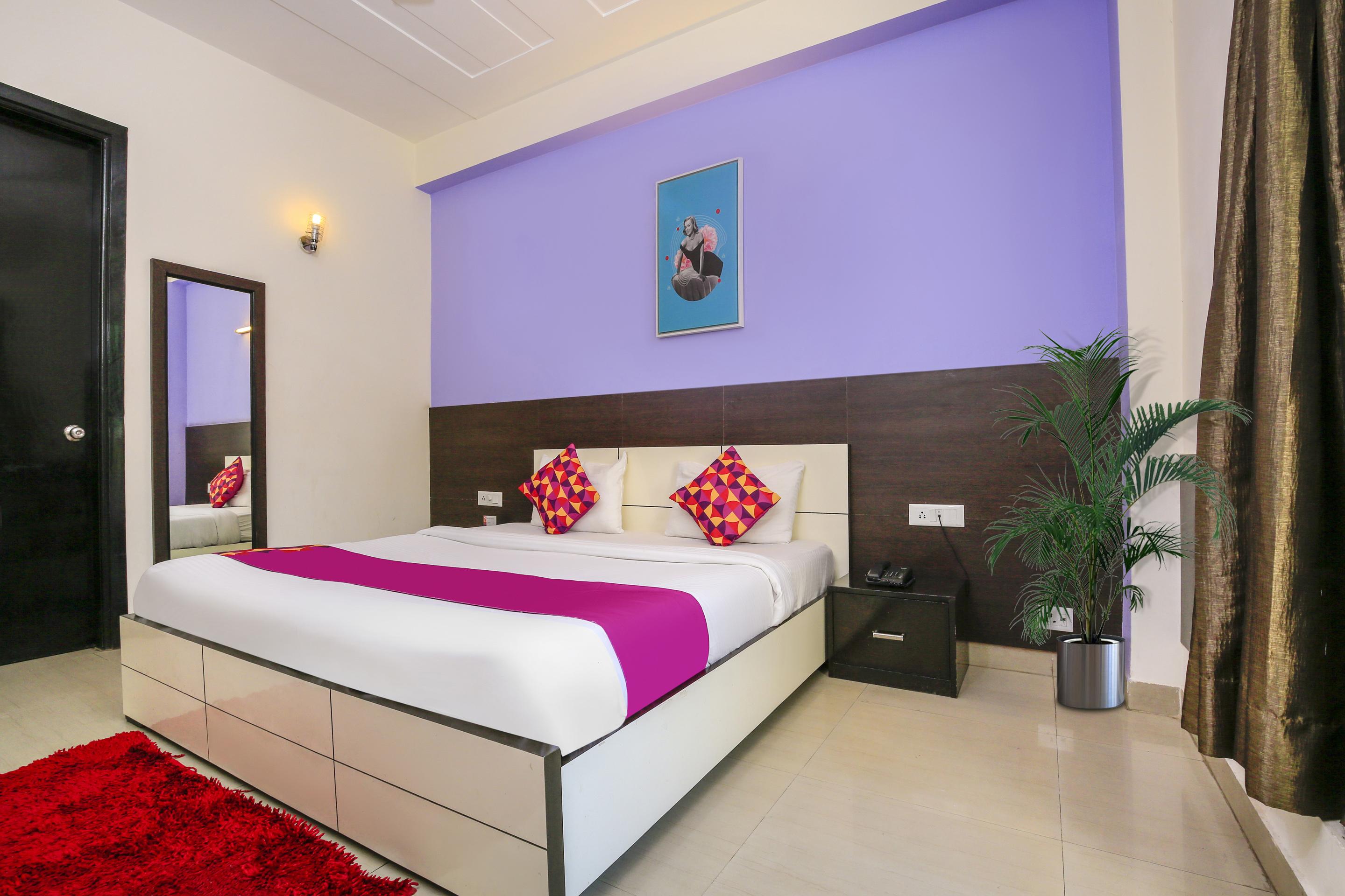 Hotel O Golf Stays Near Aravali Biodiversity Park 구르가온 외부 사진