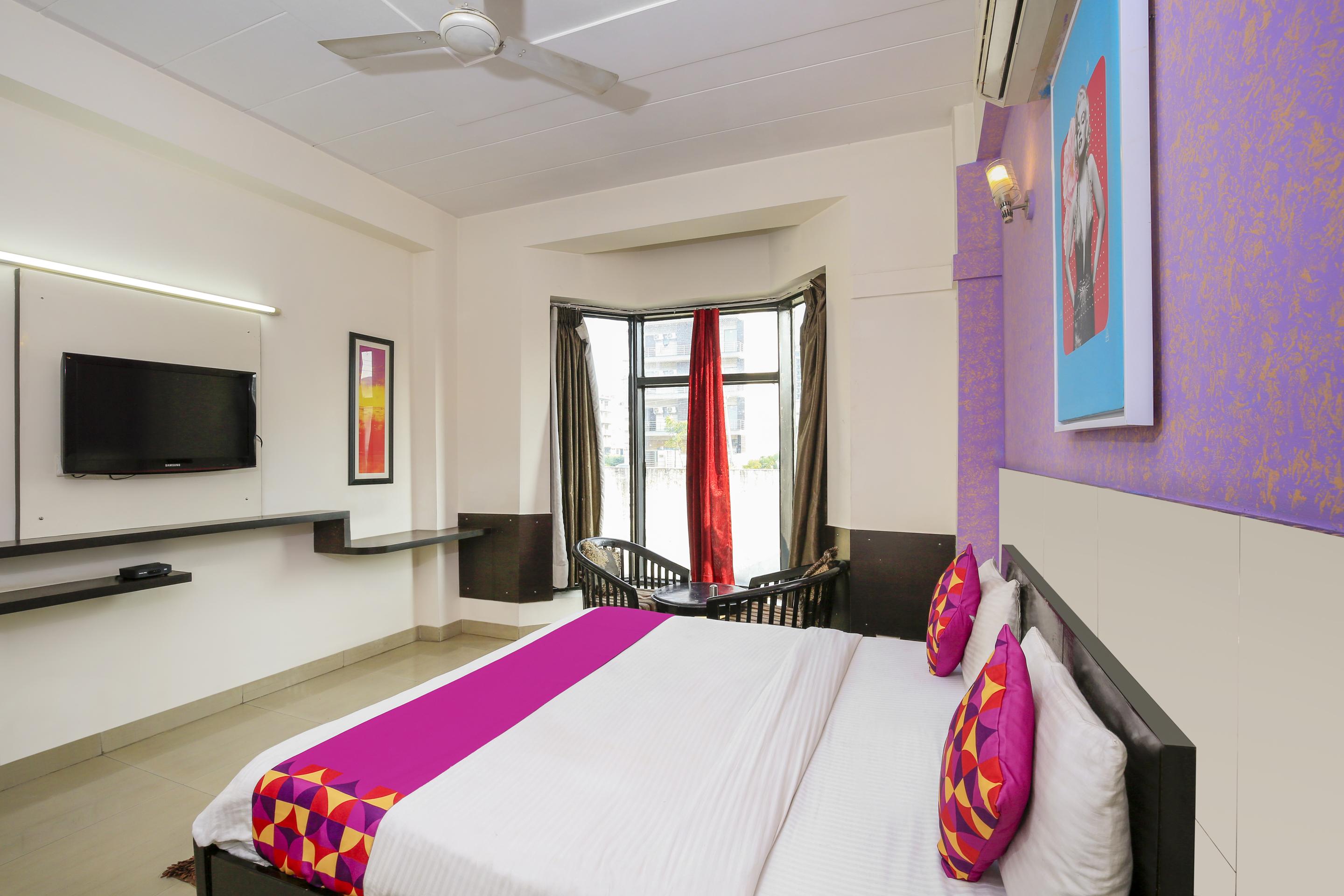 Hotel O Golf Stays Near Aravali Biodiversity Park 구르가온 외부 사진