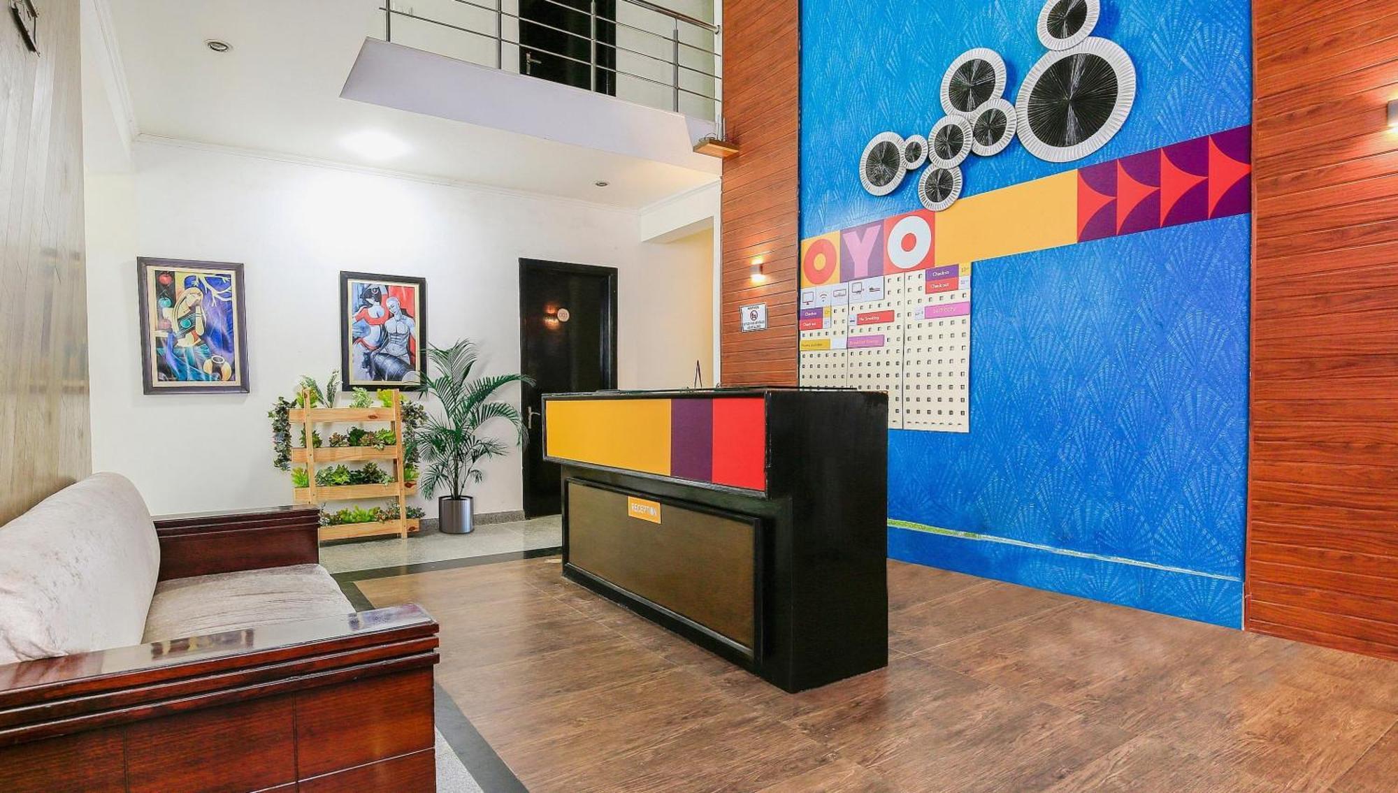 Hotel O Golf Stays Near Aravali Biodiversity Park 구르가온 외부 사진