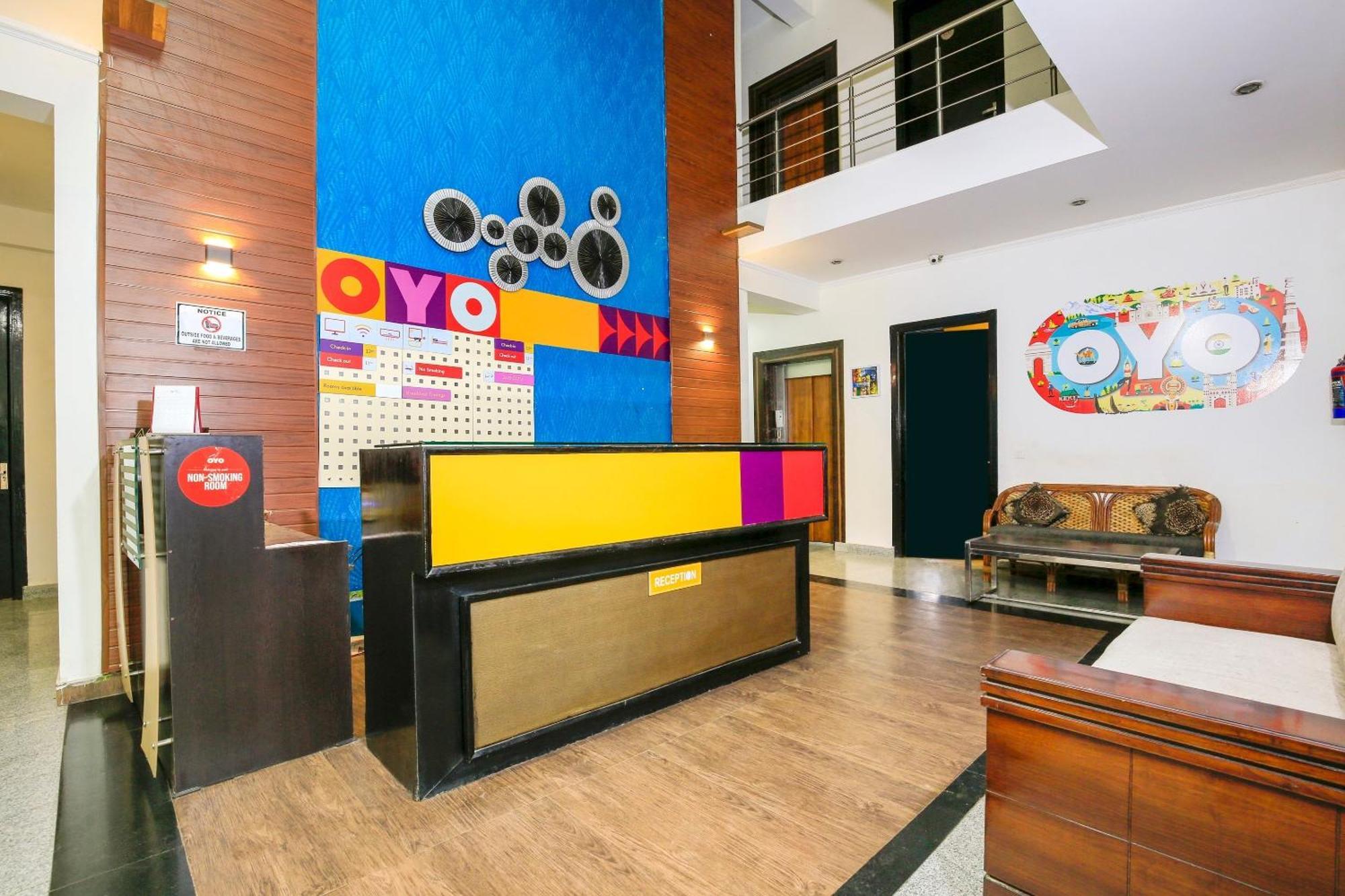 Hotel O Golf Stays Near Aravali Biodiversity Park 구르가온 외부 사진