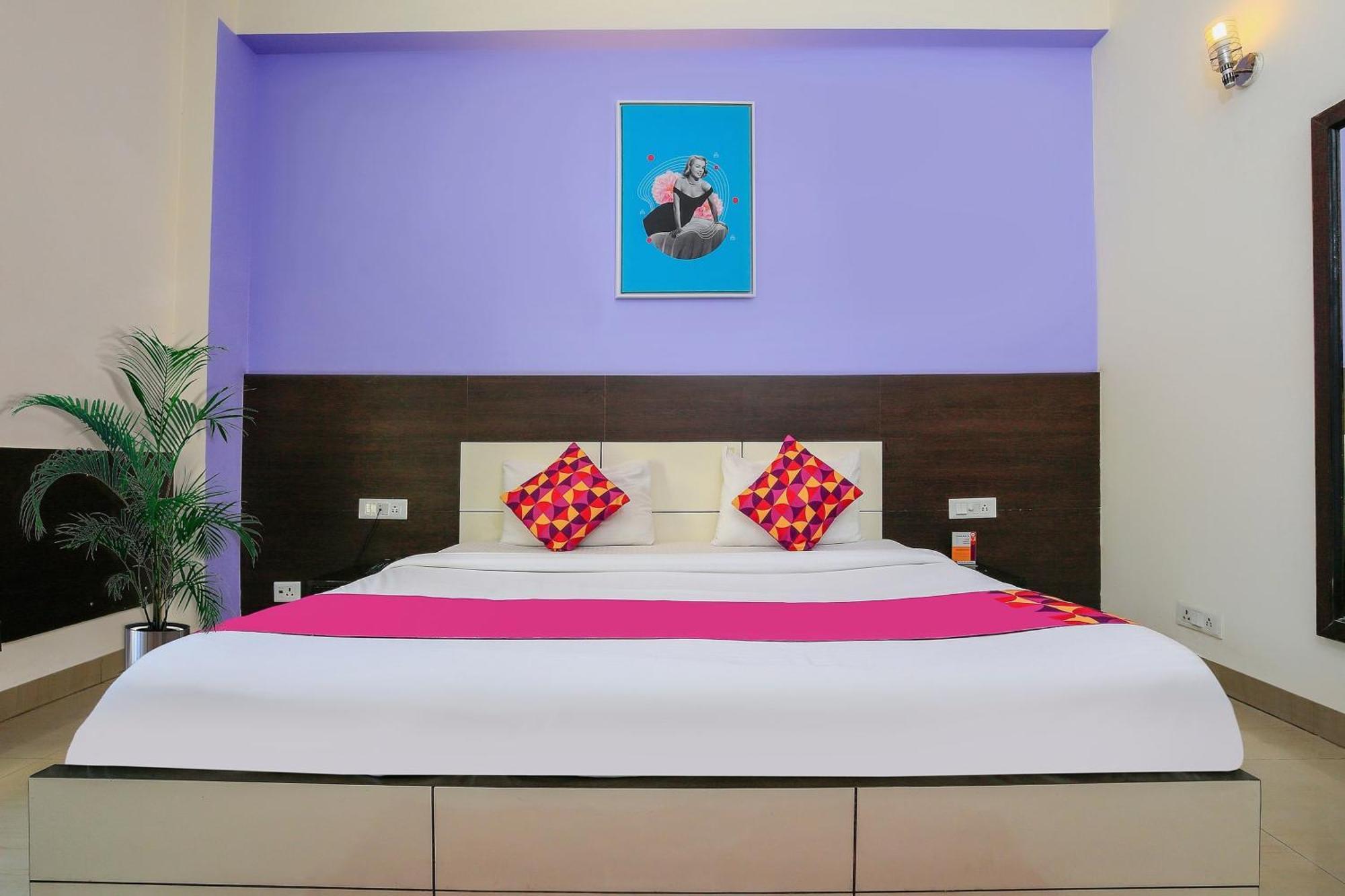 Hotel O Golf Stays Near Aravali Biodiversity Park 구르가온 외부 사진