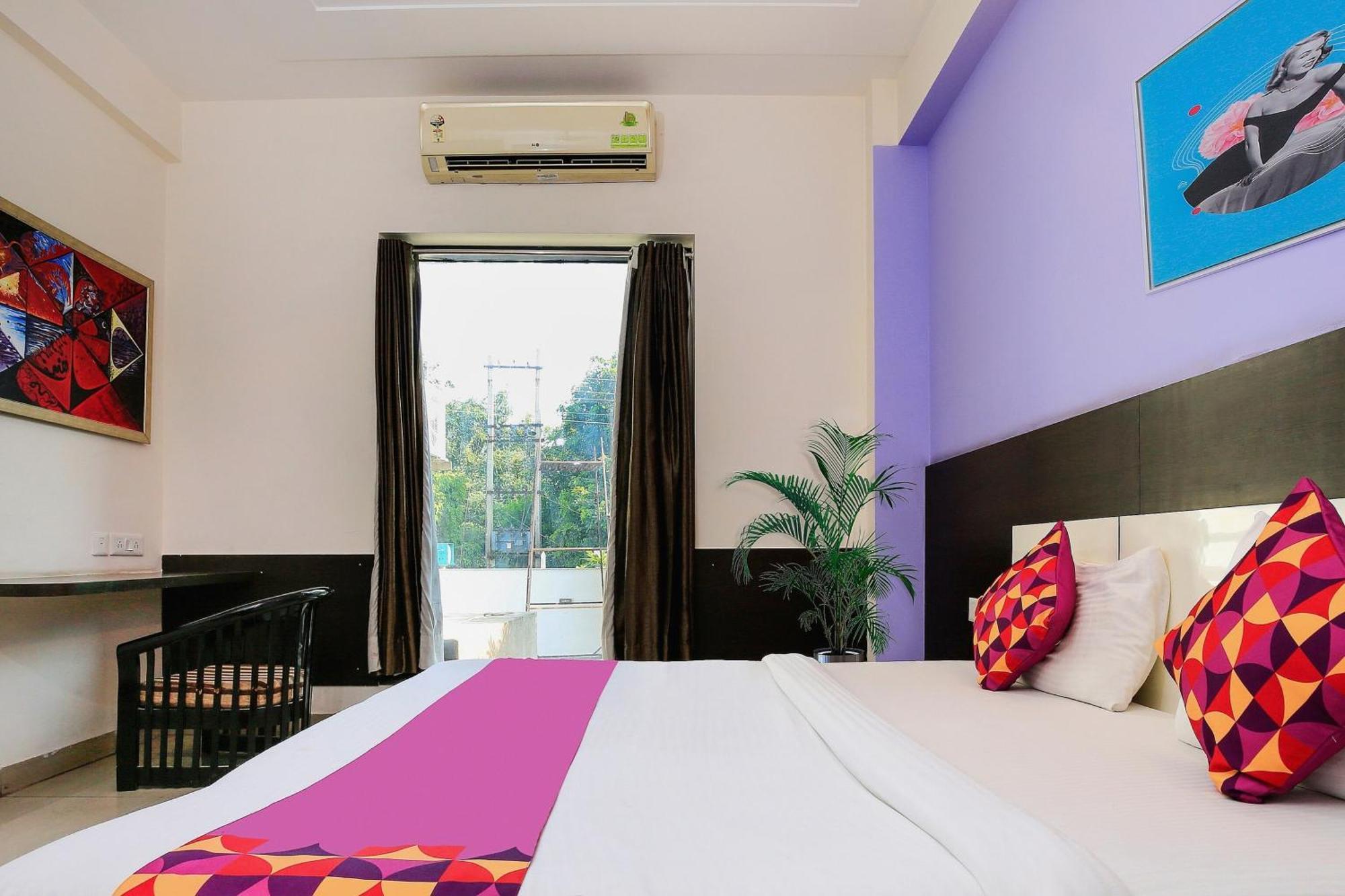 Hotel O Golf Stays Near Aravali Biodiversity Park 구르가온 외부 사진
