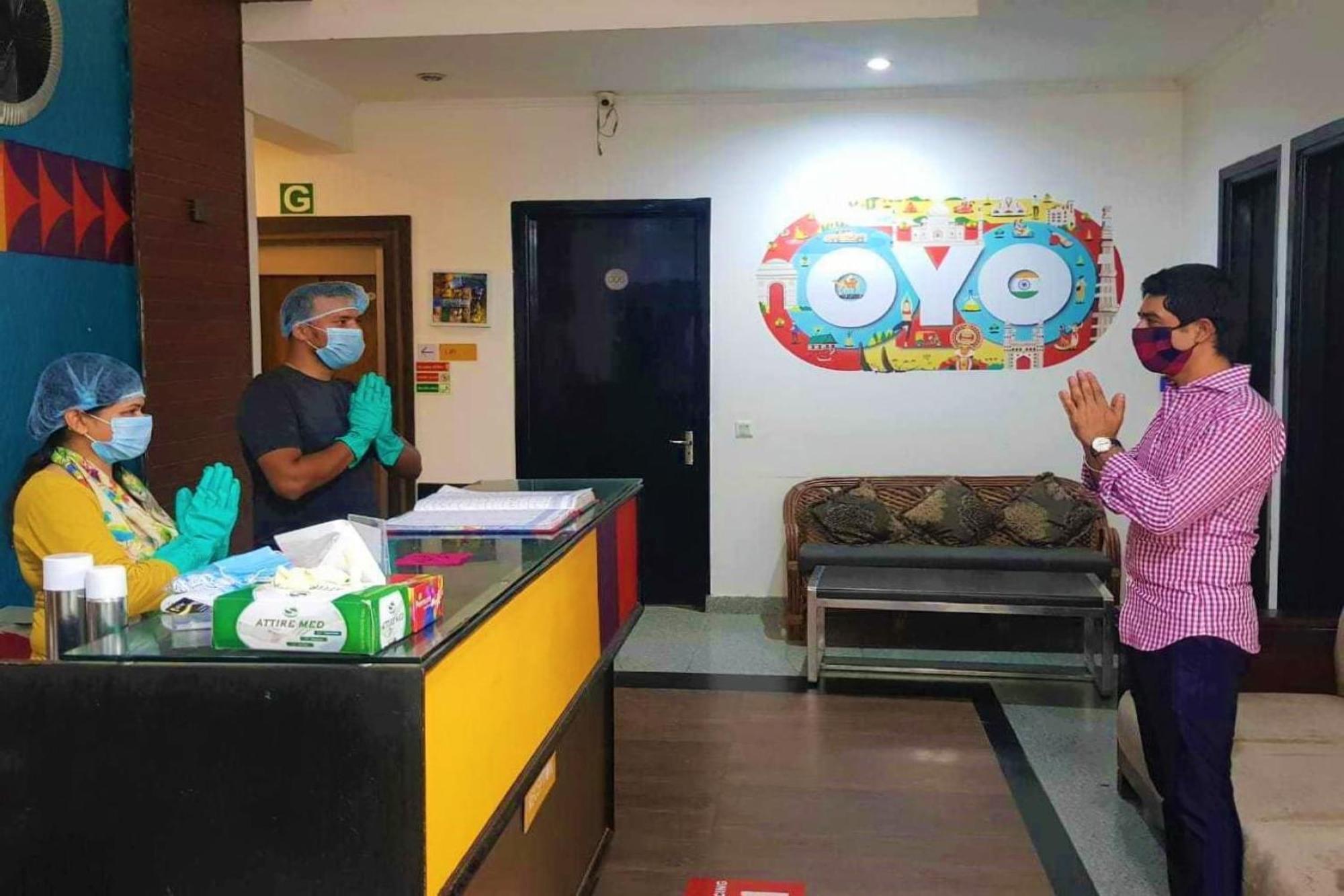 Hotel O Golf Stays Near Aravali Biodiversity Park 구르가온 외부 사진