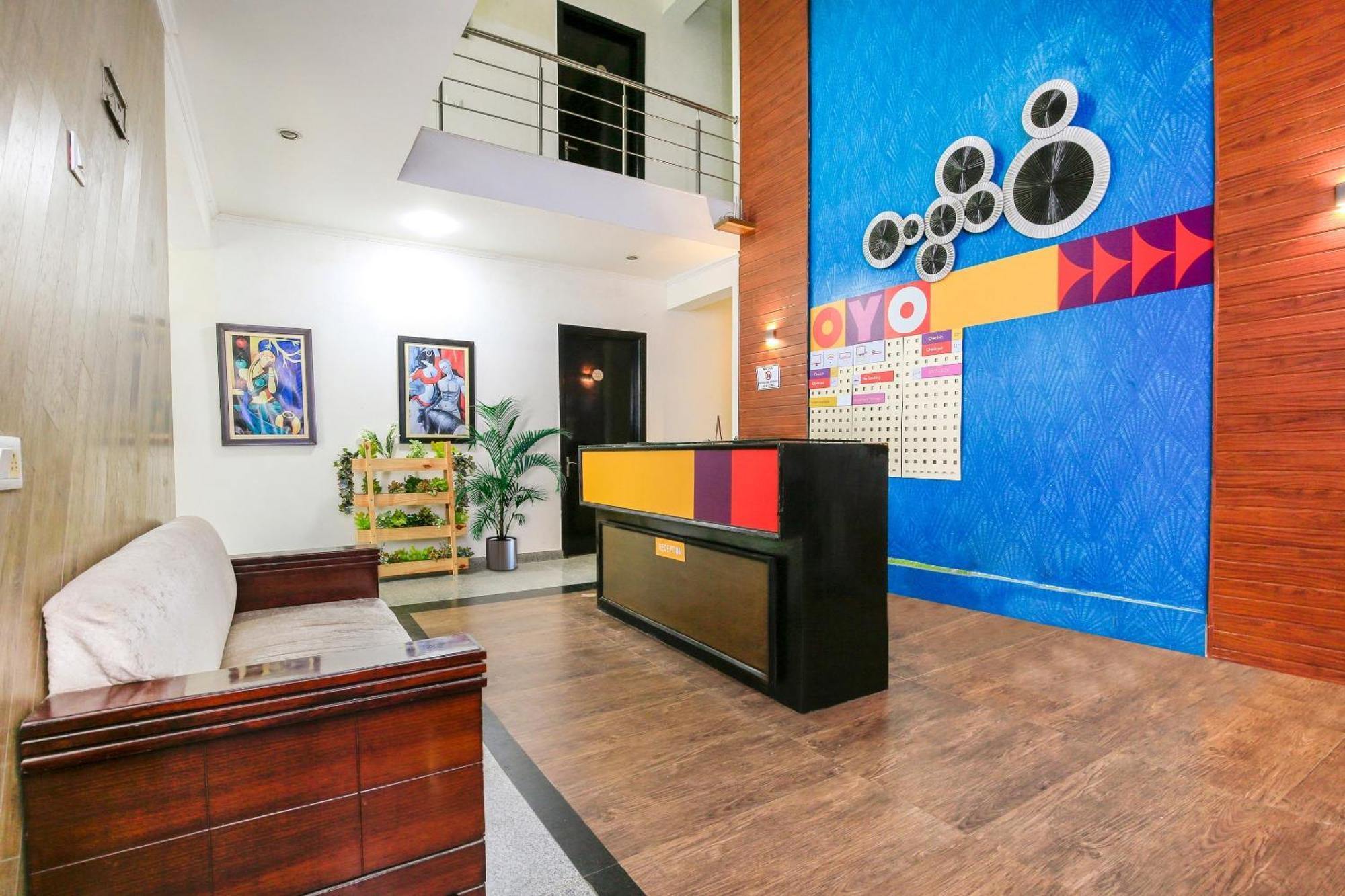 Hotel O Golf Stays Near Aravali Biodiversity Park 구르가온 외부 사진