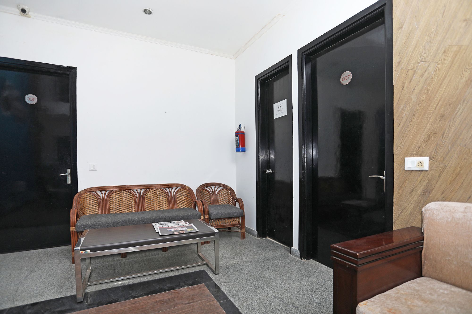 Hotel O Golf Stays Near Aravali Biodiversity Park 구르가온 외부 사진